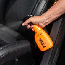 Charger l&#39;image dans la galerie, Nettoyant et conditionneur pour cuir MCLAREN
